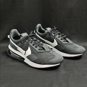 Nike Air Pre-Day Shoes